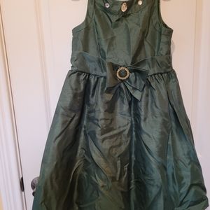 Crazy 8 girls dress size 8.